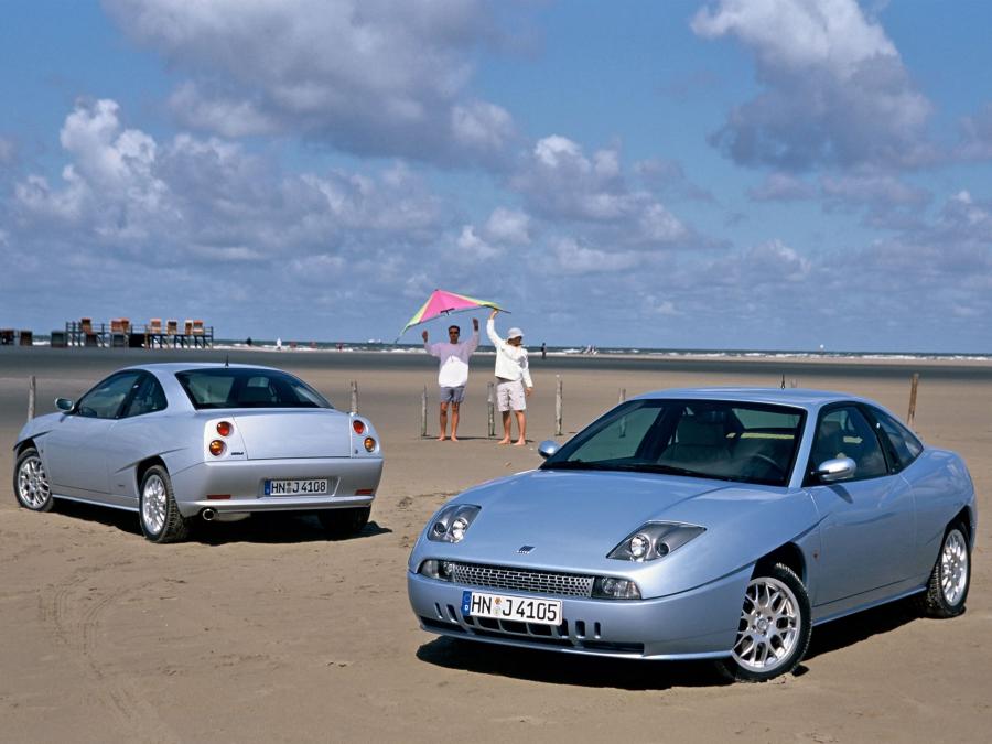 Fiat Coupe Last Edition 2000 года  (фото 3 из 9)